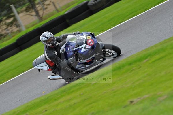 Motorcycle action photographs;Trackday digital images;cadwell;cadwell park photographs;event digital images;eventdigitalimages;motor racing louth lincolnshire;no limits trackday;peter wileman photography;trackday;trackday photos