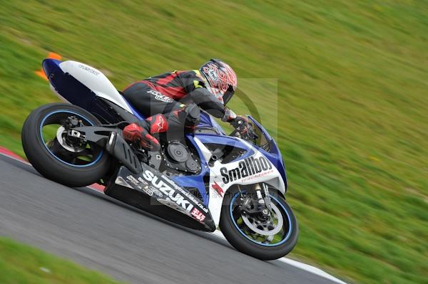 Motorcycle action photographs;Trackday digital images;cadwell;cadwell park photographs;event digital images;eventdigitalimages;motor racing louth lincolnshire;no limits trackday;peter wileman photography;trackday;trackday photos
