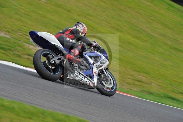 Motorcycle action photographs;Trackday digital images;cadwell;cadwell park photographs;event digital images;eventdigitalimages;motor racing louth lincolnshire;no limits trackday;peter wileman photography;trackday;trackday photos