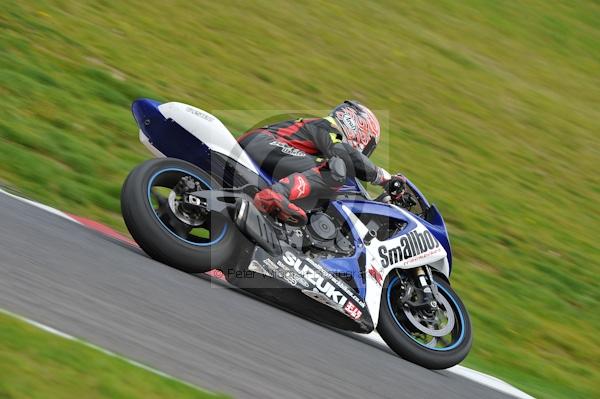 Motorcycle action photographs;Trackday digital images;cadwell;cadwell park photographs;event digital images;eventdigitalimages;motor racing louth lincolnshire;no limits trackday;peter wileman photography;trackday;trackday photos