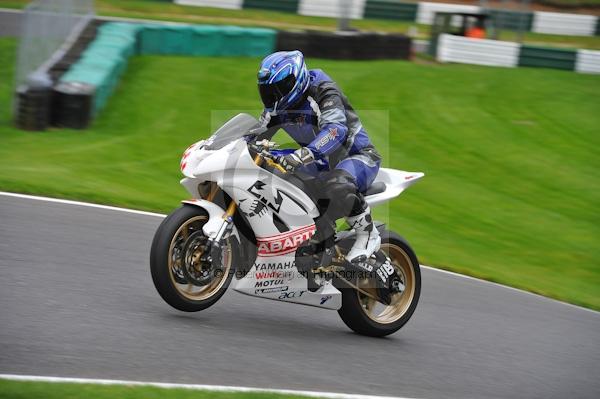 Motorcycle action photographs;Trackday digital images;cadwell;cadwell park photographs;event digital images;eventdigitalimages;motor racing louth lincolnshire;no limits trackday;peter wileman photography;trackday;trackday photos