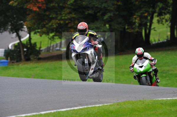 Motorcycle action photographs;Trackday digital images;cadwell;cadwell park photographs;event digital images;eventdigitalimages;motor racing louth lincolnshire;no limits trackday;peter wileman photography;trackday;trackday photos
