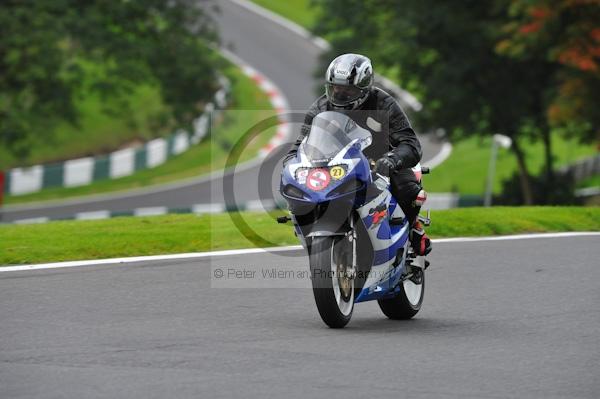Motorcycle action photographs;Trackday digital images;cadwell;cadwell park photographs;event digital images;eventdigitalimages;motor racing louth lincolnshire;no limits trackday;peter wileman photography;trackday;trackday photos