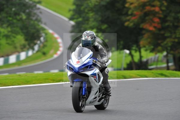 Motorcycle action photographs;Trackday digital images;cadwell;cadwell park photographs;event digital images;eventdigitalimages;motor racing louth lincolnshire;no limits trackday;peter wileman photography;trackday;trackday photos