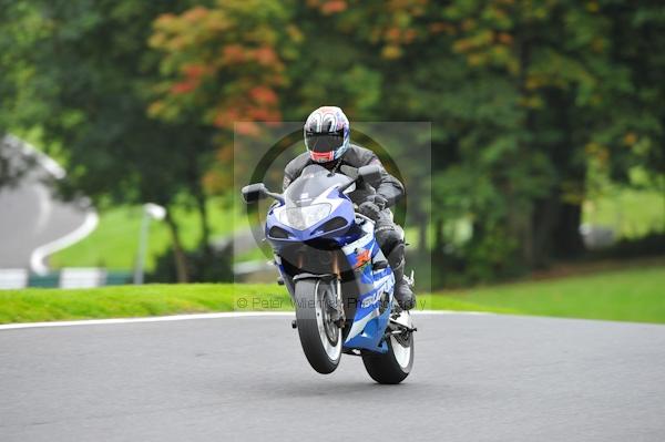 Motorcycle action photographs;Trackday digital images;cadwell;cadwell park photographs;event digital images;eventdigitalimages;motor racing louth lincolnshire;no limits trackday;peter wileman photography;trackday;trackday photos