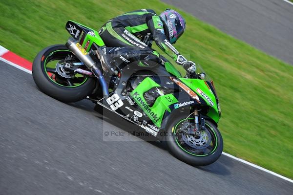 Motorcycle action photographs;Trackday digital images;cadwell;cadwell park photographs;event digital images;eventdigitalimages;motor racing louth lincolnshire;no limits trackday;peter wileman photography;trackday;trackday photos