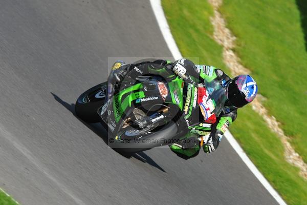 Motorcycle action photographs;Trackday digital images;cadwell;cadwell park photographs;event digital images;eventdigitalimages;motor racing louth lincolnshire;no limits trackday;peter wileman photography;trackday;trackday photos