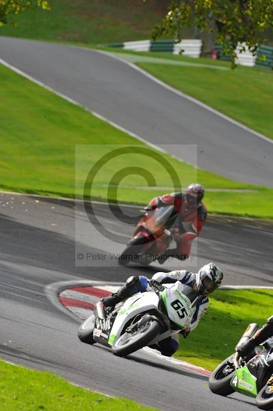 Motorcycle action photographs;Trackday digital images;cadwell;cadwell park photographs;event digital images;eventdigitalimages;motor racing louth lincolnshire;no limits trackday;peter wileman photography;trackday;trackday photos