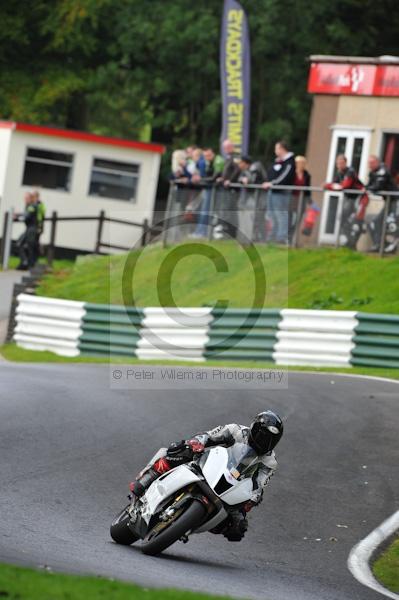 Motorcycle action photographs;Trackday digital images;cadwell;cadwell park photographs;event digital images;eventdigitalimages;motor racing louth lincolnshire;no limits trackday;peter wileman photography;trackday;trackday photos