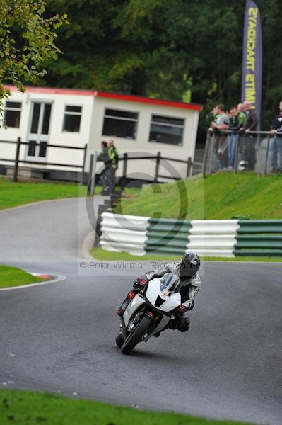 Motorcycle action photographs;Trackday digital images;cadwell;cadwell park photographs;event digital images;eventdigitalimages;motor racing louth lincolnshire;no limits trackday;peter wileman photography;trackday;trackday photos