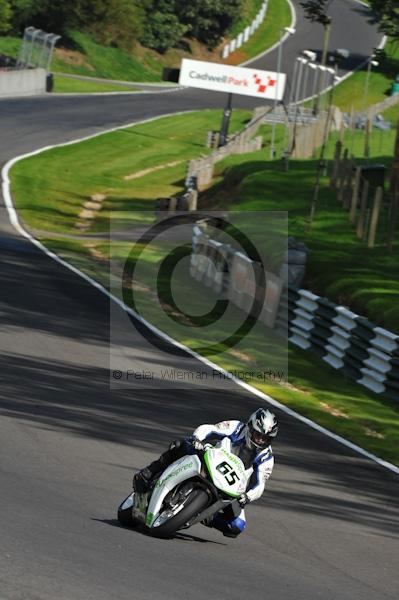 Motorcycle action photographs;Trackday digital images;cadwell;cadwell park photographs;event digital images;eventdigitalimages;motor racing louth lincolnshire;no limits trackday;peter wileman photography;trackday;trackday photos