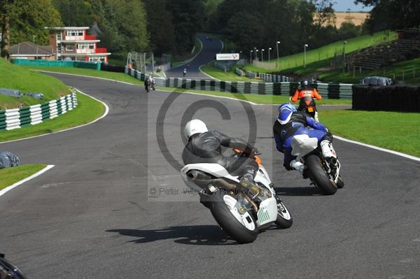 Motorcycle action photographs;Trackday digital images;cadwell;cadwell park photographs;event digital images;eventdigitalimages;motor racing louth lincolnshire;no limits trackday;peter wileman photography;trackday;trackday photos