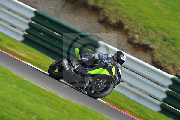 Motorcycle action photographs;Trackday digital images;cadwell;cadwell park photographs;event digital images;eventdigitalimages;motor racing louth lincolnshire;no limits trackday;peter wileman photography;trackday;trackday photos