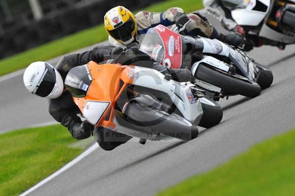 Motorcycle action photographs;Trackday digital images;cadwell;cadwell park photographs;event digital images;eventdigitalimages;motor racing louth lincolnshire;no limits trackday;peter wileman photography;trackday;trackday photos