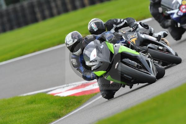 Motorcycle action photographs;Trackday digital images;cadwell;cadwell park photographs;event digital images;eventdigitalimages;motor racing louth lincolnshire;no limits trackday;peter wileman photography;trackday;trackday photos