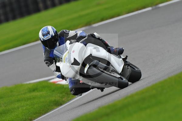 Motorcycle action photographs;Trackday digital images;cadwell;cadwell park photographs;event digital images;eventdigitalimages;motor racing louth lincolnshire;no limits trackday;peter wileman photography;trackday;trackday photos