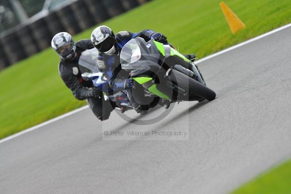 Motorcycle action photographs;Trackday digital images;cadwell;cadwell park photographs;event digital images;eventdigitalimages;motor racing louth lincolnshire;no limits trackday;peter wileman photography;trackday;trackday photos