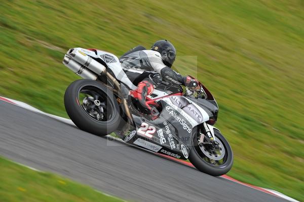 Motorcycle action photographs;Trackday digital images;cadwell;cadwell park photographs;event digital images;eventdigitalimages;motor racing louth lincolnshire;no limits trackday;peter wileman photography;trackday;trackday photos