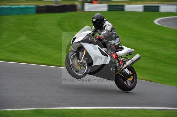 Motorcycle action photographs;Trackday digital images;cadwell;cadwell park photographs;event digital images;eventdigitalimages;motor racing louth lincolnshire;no limits trackday;peter wileman photography;trackday;trackday photos