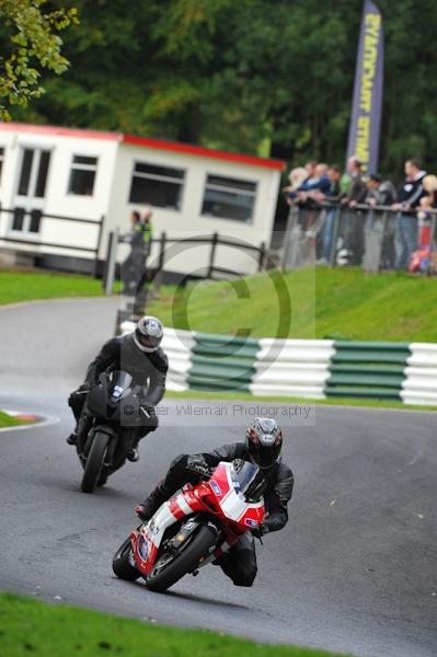 Motorcycle action photographs;Trackday digital images;cadwell;cadwell park photographs;event digital images;eventdigitalimages;motor racing louth lincolnshire;no limits trackday;peter wileman photography;trackday;trackday photos