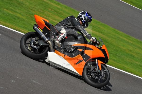 Motorcycle action photographs;Trackday digital images;cadwell;cadwell park photographs;event digital images;eventdigitalimages;motor racing louth lincolnshire;no limits trackday;peter wileman photography;trackday;trackday photos