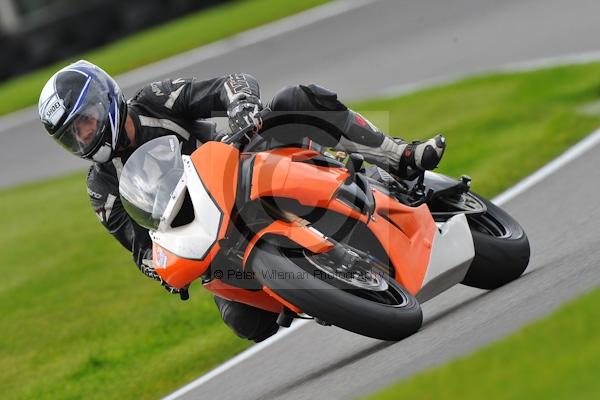 Motorcycle action photographs;Trackday digital images;cadwell;cadwell park photographs;event digital images;eventdigitalimages;motor racing louth lincolnshire;no limits trackday;peter wileman photography;trackday;trackday photos
