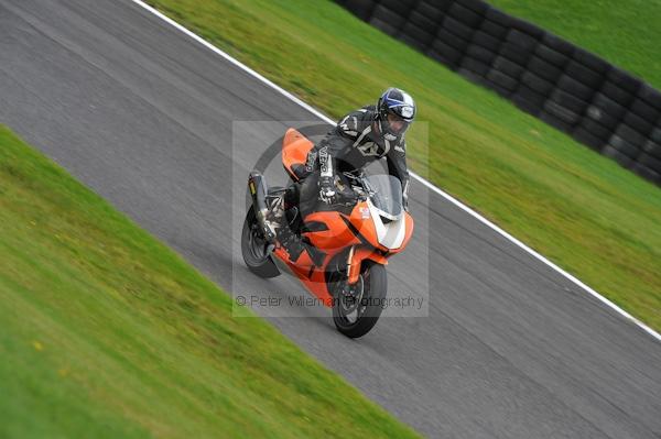 Motorcycle action photographs;Trackday digital images;cadwell;cadwell park photographs;event digital images;eventdigitalimages;motor racing louth lincolnshire;no limits trackday;peter wileman photography;trackday;trackday photos