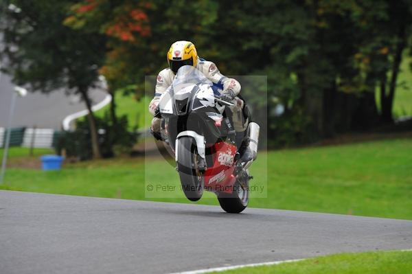 Motorcycle action photographs;Trackday digital images;cadwell;cadwell park photographs;event digital images;eventdigitalimages;motor racing louth lincolnshire;no limits trackday;peter wileman photography;trackday;trackday photos