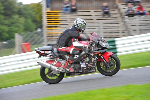 Motorcycle action photographs;Trackday digital images;cadwell;cadwell park photographs;event digital images;eventdigitalimages;motor racing louth lincolnshire;no limits trackday;peter wileman photography;trackday;trackday photos