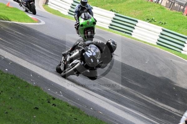 Motorcycle action photographs;Trackday digital images;cadwell;cadwell park photographs;event digital images;eventdigitalimages;motor racing louth lincolnshire;no limits trackday;peter wileman photography;trackday;trackday photos