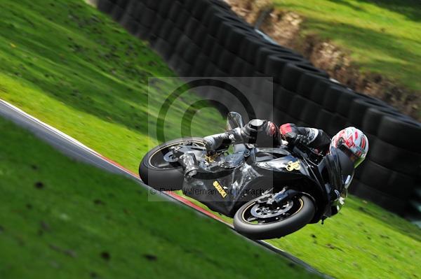 Motorcycle action photographs;Trackday digital images;cadwell;cadwell park photographs;event digital images;eventdigitalimages;motor racing louth lincolnshire;no limits trackday;peter wileman photography;trackday;trackday photos