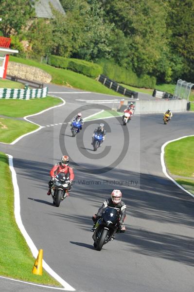 Motorcycle action photographs;Trackday digital images;cadwell;cadwell park photographs;event digital images;eventdigitalimages;motor racing louth lincolnshire;no limits trackday;peter wileman photography;trackday;trackday photos