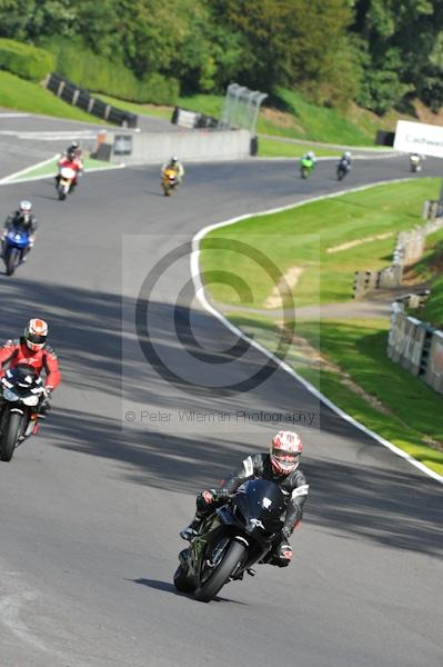 Motorcycle action photographs;Trackday digital images;cadwell;cadwell park photographs;event digital images;eventdigitalimages;motor racing louth lincolnshire;no limits trackday;peter wileman photography;trackday;trackday photos