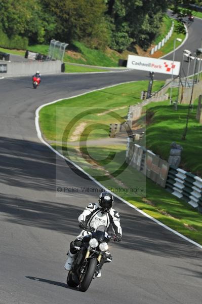 Motorcycle action photographs;Trackday digital images;cadwell;cadwell park photographs;event digital images;eventdigitalimages;motor racing louth lincolnshire;no limits trackday;peter wileman photography;trackday;trackday photos
