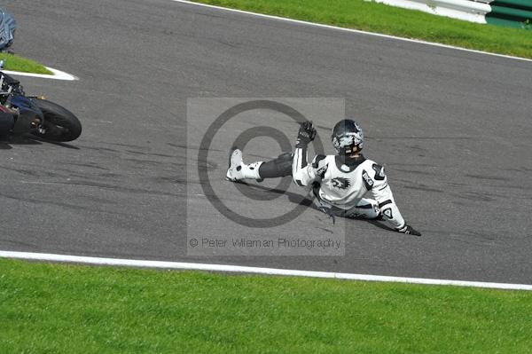 Motorcycle action photographs;Trackday digital images;cadwell;cadwell park photographs;event digital images;eventdigitalimages;motor racing louth lincolnshire;no limits trackday;peter wileman photography;trackday;trackday photos