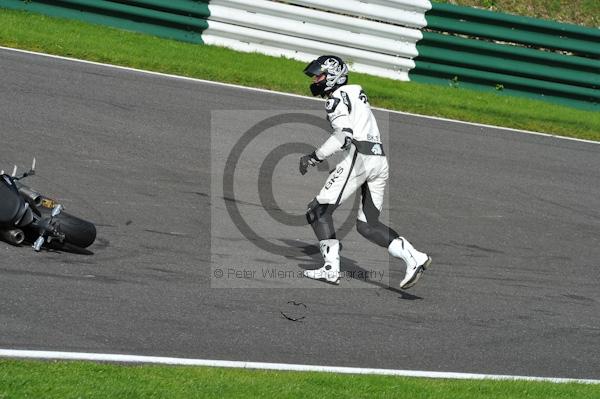 Motorcycle action photographs;Trackday digital images;cadwell;cadwell park photographs;event digital images;eventdigitalimages;motor racing louth lincolnshire;no limits trackday;peter wileman photography;trackday;trackday photos