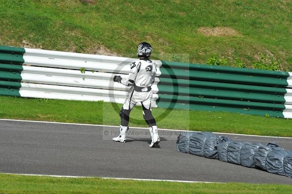 Motorcycle action photographs;Trackday digital images;cadwell;cadwell park photographs;event digital images;eventdigitalimages;motor racing louth lincolnshire;no limits trackday;peter wileman photography;trackday;trackday photos