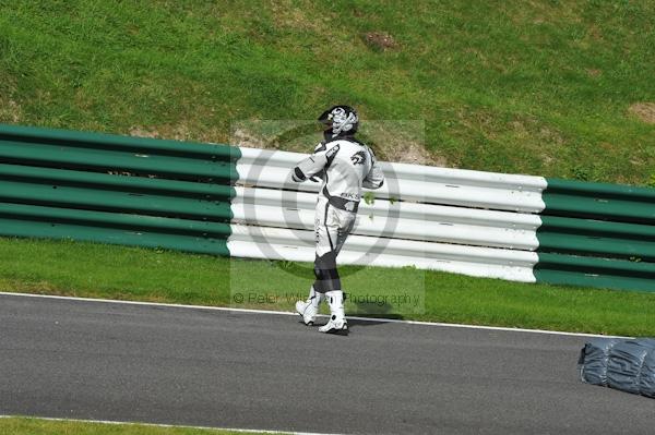 Motorcycle action photographs;Trackday digital images;cadwell;cadwell park photographs;event digital images;eventdigitalimages;motor racing louth lincolnshire;no limits trackday;peter wileman photography;trackday;trackday photos
