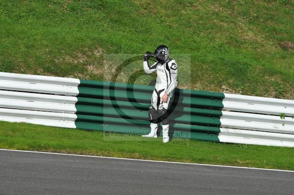 Motorcycle action photographs;Trackday digital images;cadwell;cadwell park photographs;event digital images;eventdigitalimages;motor racing louth lincolnshire;no limits trackday;peter wileman photography;trackday;trackday photos