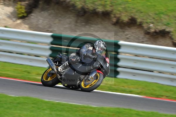 Motorcycle action photographs;Trackday digital images;cadwell;cadwell park photographs;event digital images;eventdigitalimages;motor racing louth lincolnshire;no limits trackday;peter wileman photography;trackday;trackday photos
