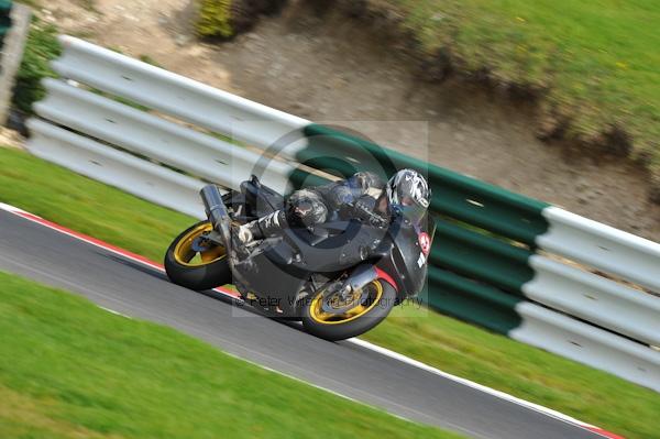 Motorcycle action photographs;Trackday digital images;cadwell;cadwell park photographs;event digital images;eventdigitalimages;motor racing louth lincolnshire;no limits trackday;peter wileman photography;trackday;trackday photos