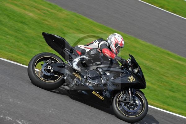 Motorcycle action photographs;Trackday digital images;cadwell;cadwell park photographs;event digital images;eventdigitalimages;motor racing louth lincolnshire;no limits trackday;peter wileman photography;trackday;trackday photos