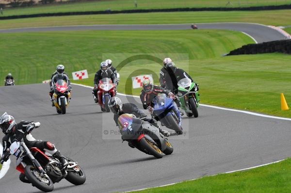 Motorcycle action photographs;Trackday digital images;cadwell;cadwell park photographs;event digital images;eventdigitalimages;motor racing louth lincolnshire;no limits trackday;peter wileman photography;trackday;trackday photos