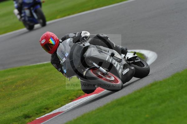 Motorcycle action photographs;Trackday digital images;cadwell;cadwell park photographs;event digital images;eventdigitalimages;motor racing louth lincolnshire;no limits trackday;peter wileman photography;trackday;trackday photos