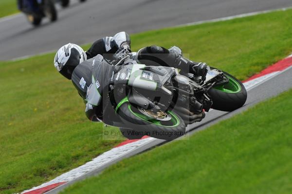 Motorcycle action photographs;Trackday digital images;cadwell;cadwell park photographs;event digital images;eventdigitalimages;motor racing louth lincolnshire;no limits trackday;peter wileman photography;trackday;trackday photos
