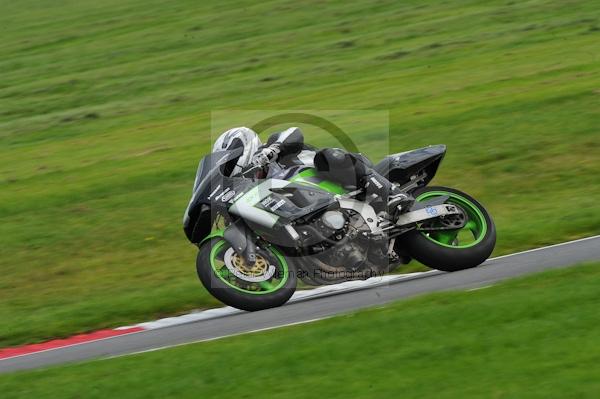 Motorcycle action photographs;Trackday digital images;cadwell;cadwell park photographs;event digital images;eventdigitalimages;motor racing louth lincolnshire;no limits trackday;peter wileman photography;trackday;trackday photos