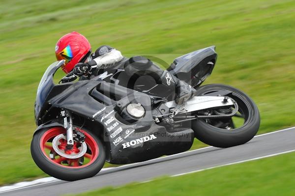 Motorcycle action photographs;Trackday digital images;cadwell;cadwell park photographs;event digital images;eventdigitalimages;motor racing louth lincolnshire;no limits trackday;peter wileman photography;trackday;trackday photos