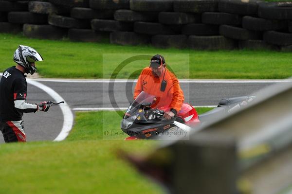 Motorcycle action photographs;Trackday digital images;cadwell;cadwell park photographs;event digital images;eventdigitalimages;motor racing louth lincolnshire;no limits trackday;peter wileman photography;trackday;trackday photos