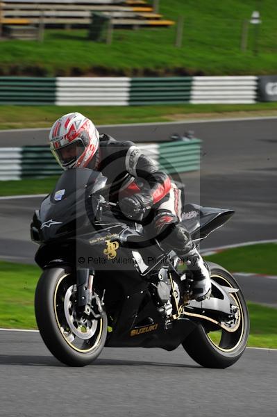 Motorcycle action photographs;Trackday digital images;cadwell;cadwell park photographs;event digital images;eventdigitalimages;motor racing louth lincolnshire;no limits trackday;peter wileman photography;trackday;trackday photos