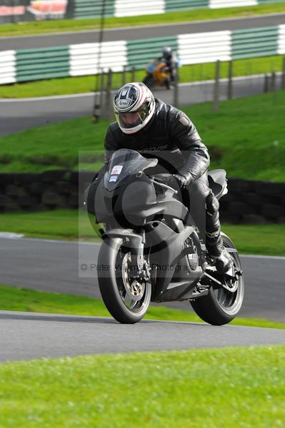 Motorcycle action photographs;Trackday digital images;cadwell;cadwell park photographs;event digital images;eventdigitalimages;motor racing louth lincolnshire;no limits trackday;peter wileman photography;trackday;trackday photos